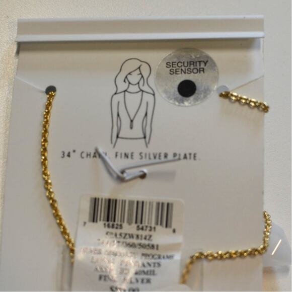 MACY'S Genuine White Quartz Pendant Necklace w/ Gold Hardware/Chain NWT $80! - Picture 3 of 3